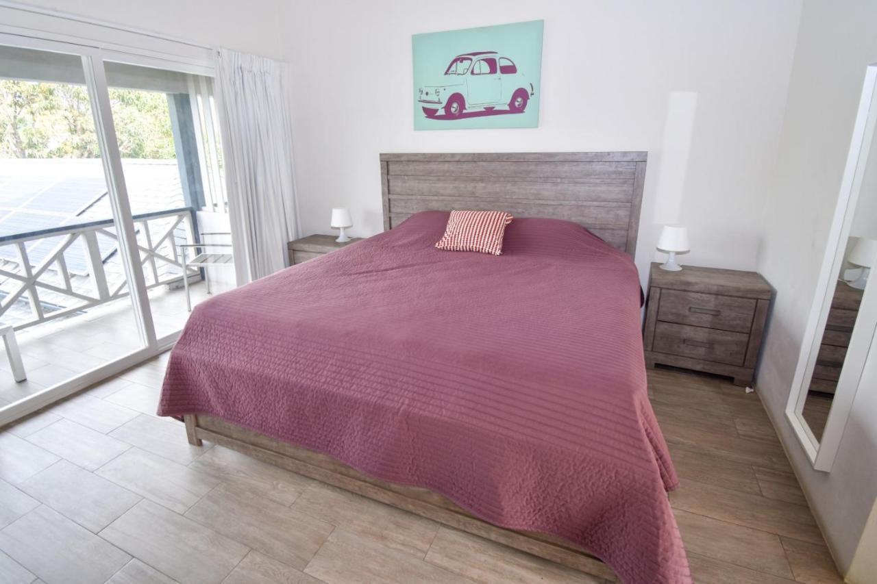 The Moxy Hotel English Harbour Екстериор снимка