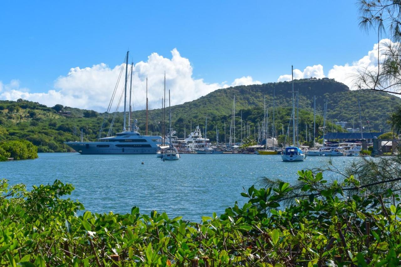 The Moxy Hotel English Harbour Екстериор снимка
